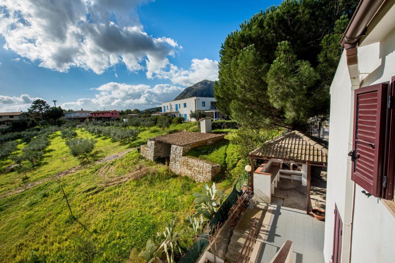 מלון קאסטלמארה דל גולפו Casa Contrada Molinello מראה חיצוני תמונה